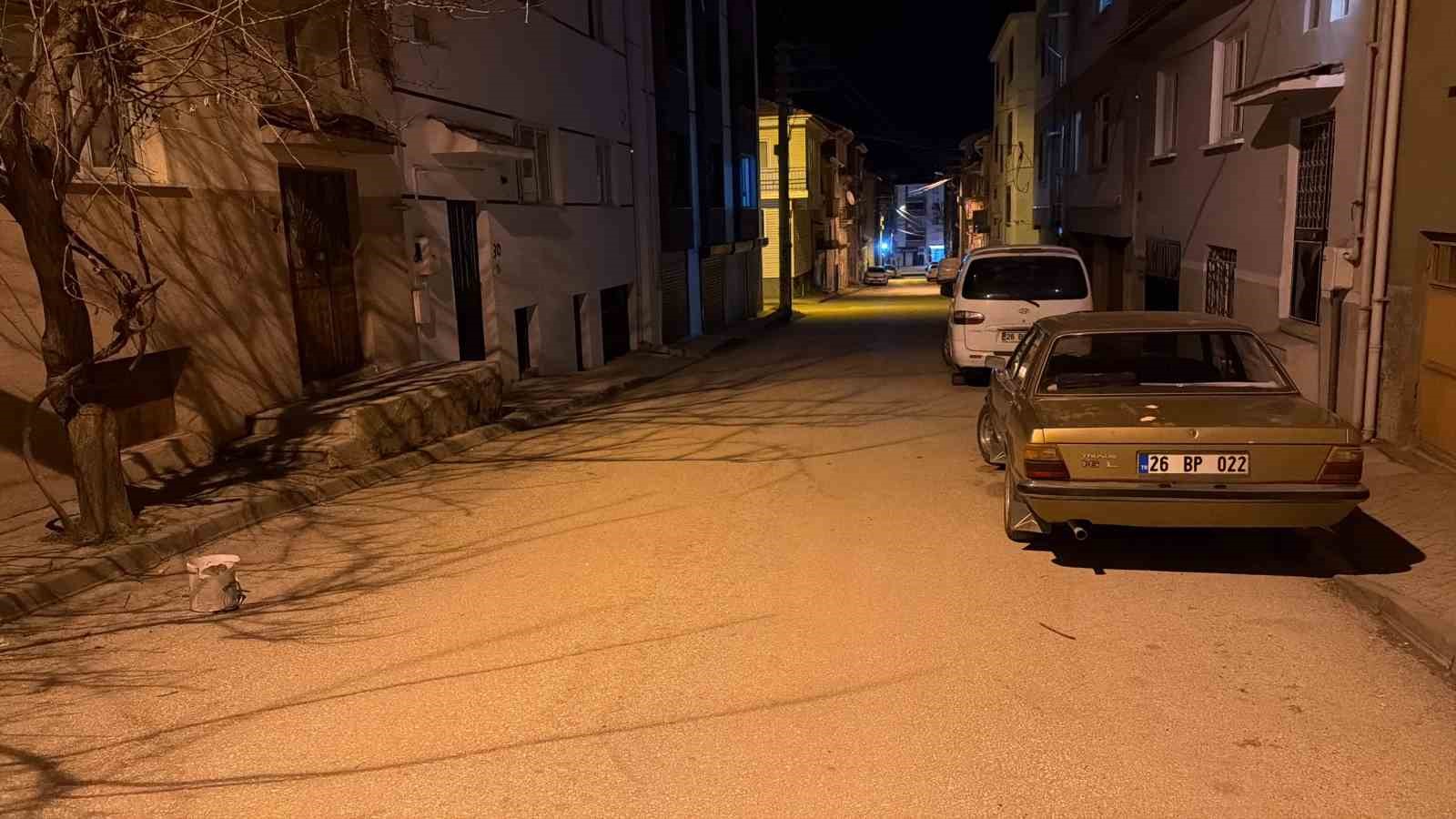 Gençler arasındaki kız kavgası kanlı bitti: 1 yaralı