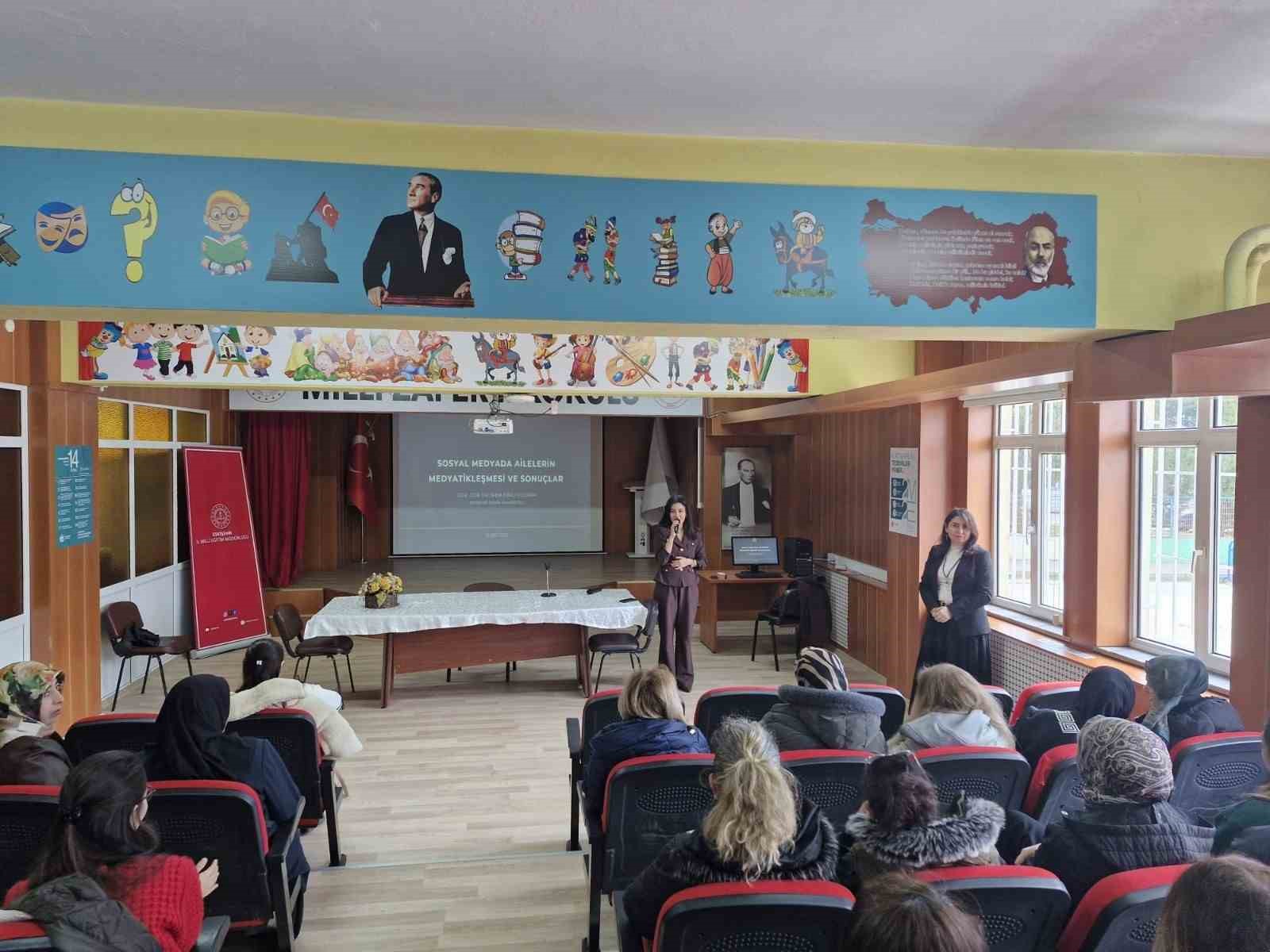 Eskişehir’de "Bilge aile" projesiyle veliler bilinçleniyor