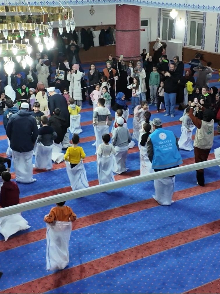 Eskişehir’de 4-6 yaş Kur’an kursları ve camilerde Ramazan coşkusu