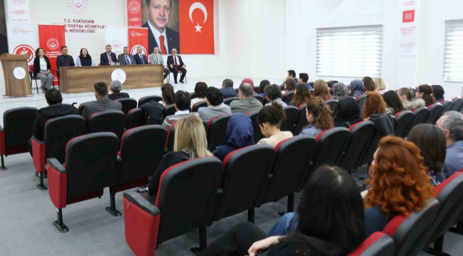Sosyal hizmet çalışanları bayram tatili sonrası ilk mesaide buluştu