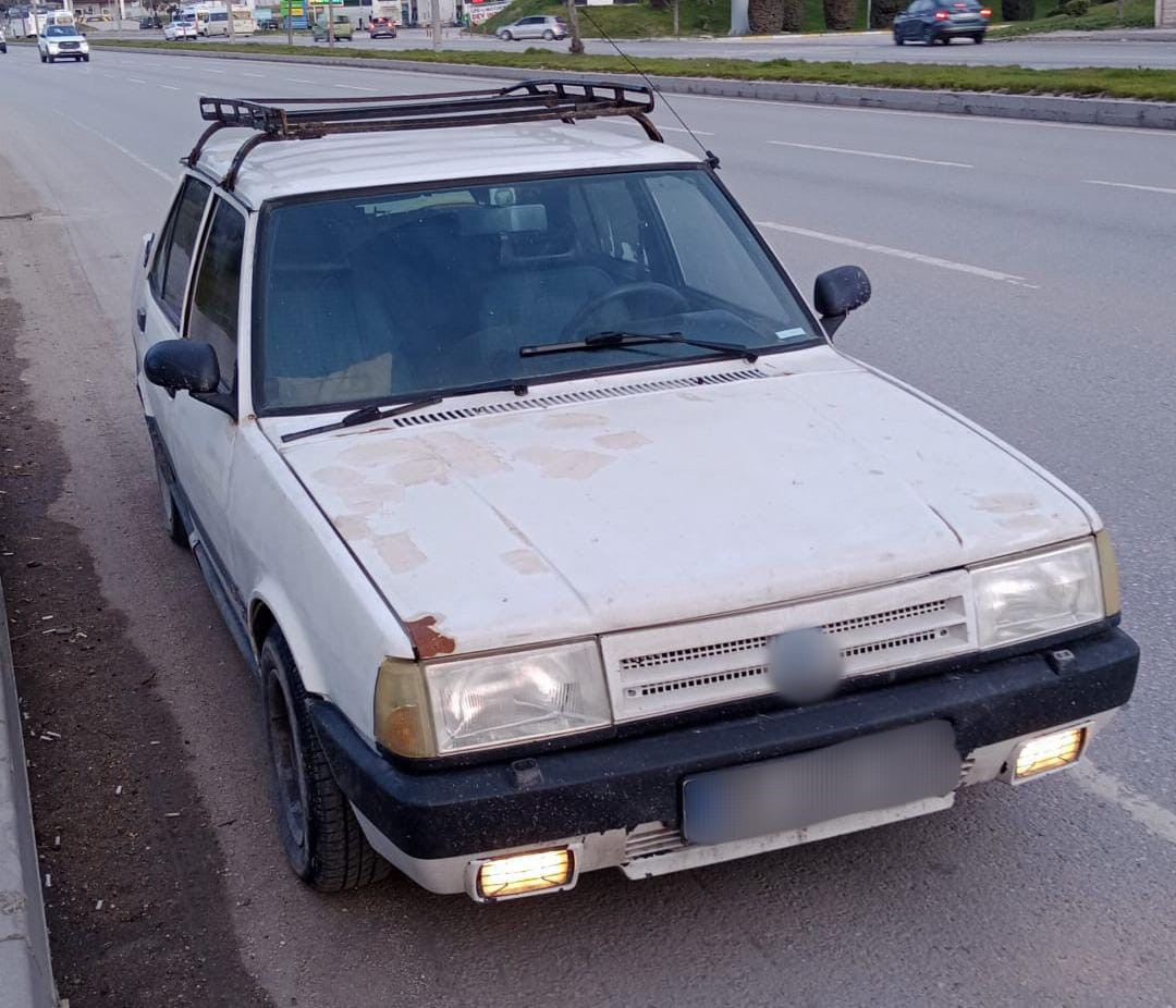 Eskişehir’de oto hırsızları polisten kaçamadı