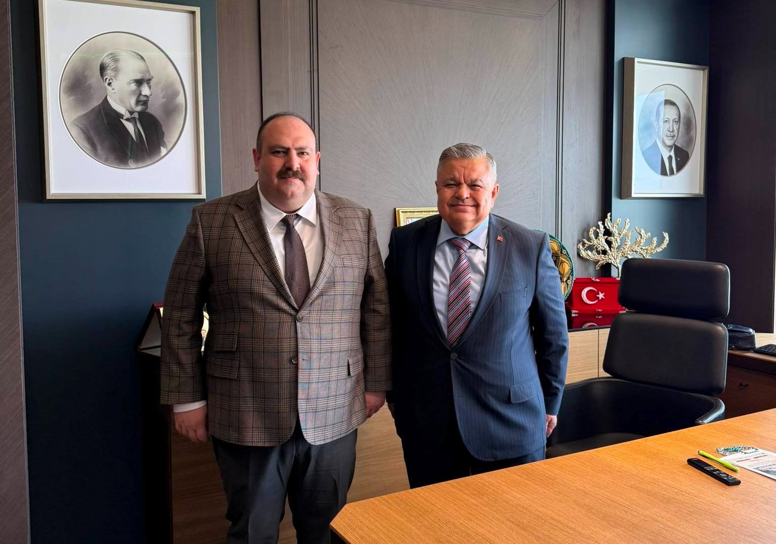 Başkan Hamamcı Ankara’da temaslarda bulundu