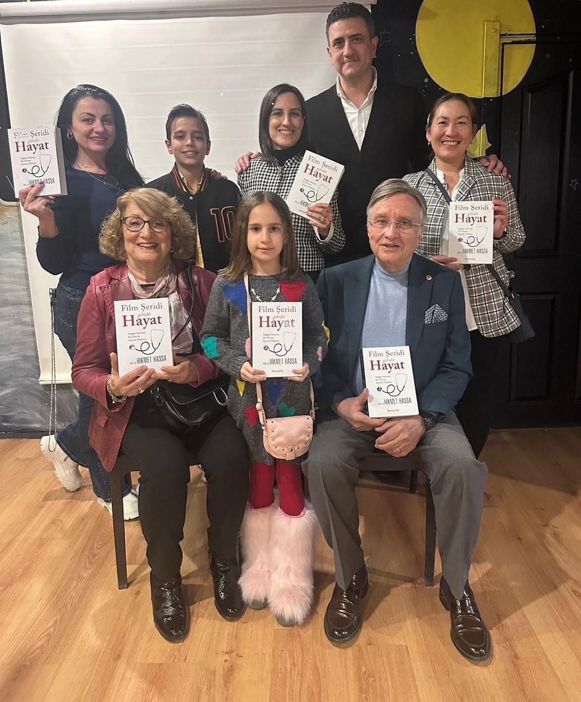 Prof. Dr. Hikmet Hassa kitabını Eskişehir’de tanıttı